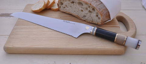 KYNA 9-1/2" Luxury Bread Knife - Hardwoods Handle